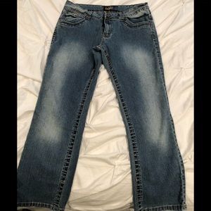 Stretch skinny capris